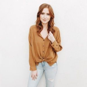Carly Jean Los Angeles Jaclyn Blouse